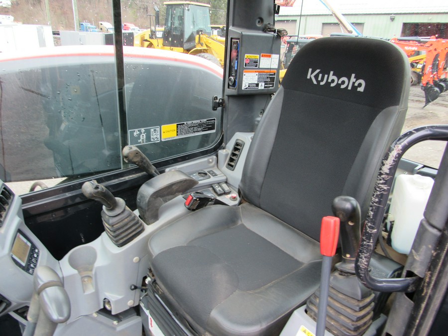 2015 Kubota KUBOTA KX040-4 WITH ANGLE BLADE AND THUMB