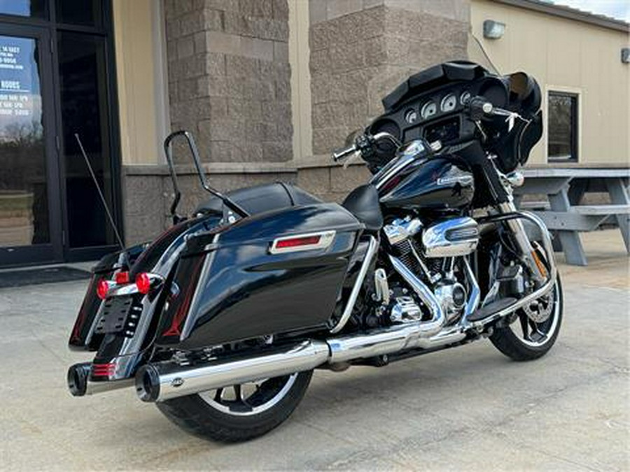 2022 Harley-Davidson Street Glide®