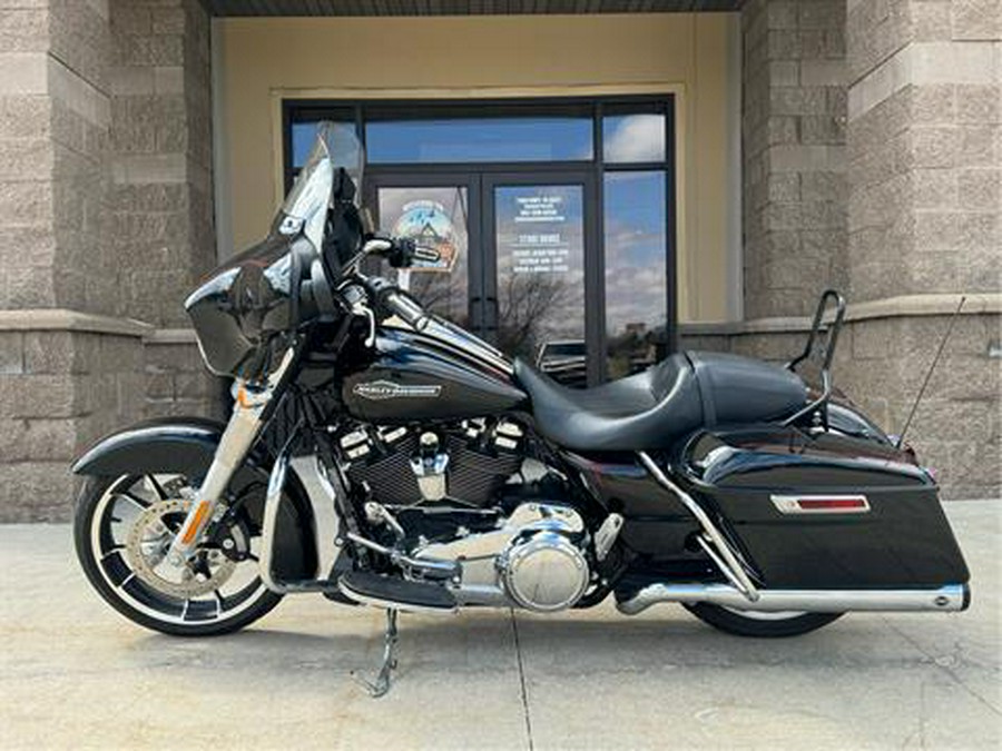 2022 Harley-Davidson Street Glide®