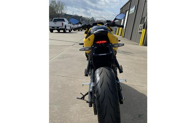 2024 Suzuki GSX-8R YELLOW WITH FENDER ELIMINATOR KIT, TANK PROTECTOR AND REAR SPOOLS