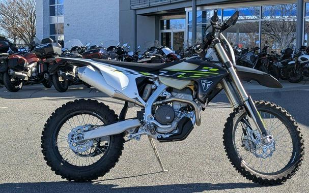 2026 Triumph TF 250-E Jet Black/Pure White