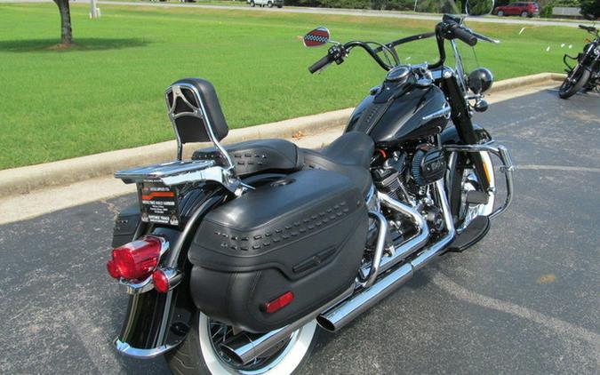 2020 Harley-Davidson Softail FLHCS - Heritage Classic 114