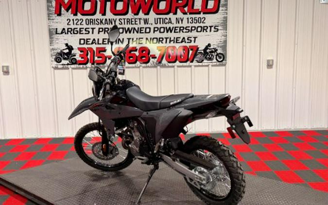 2025 Suzuki DR-Z4S