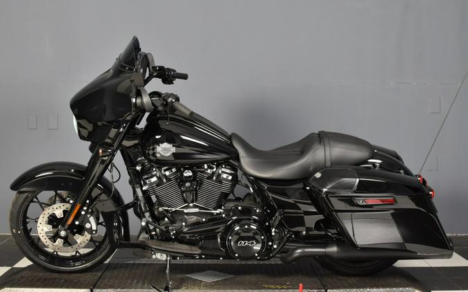 2023 Harley-Davidson Street Glide Special