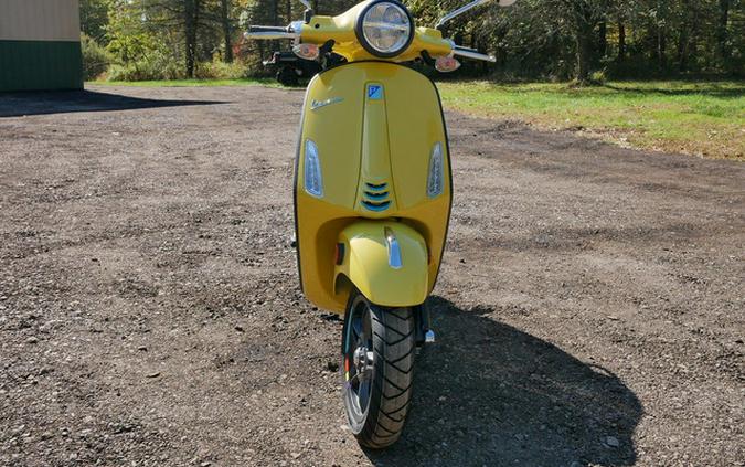 2024 Vespa Primavera 150 S