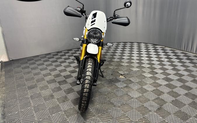 2026 Triumph Scrambler 400 XC