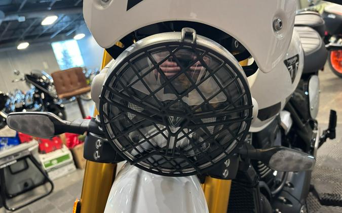 2026 Triumph Scrambler 400 XC