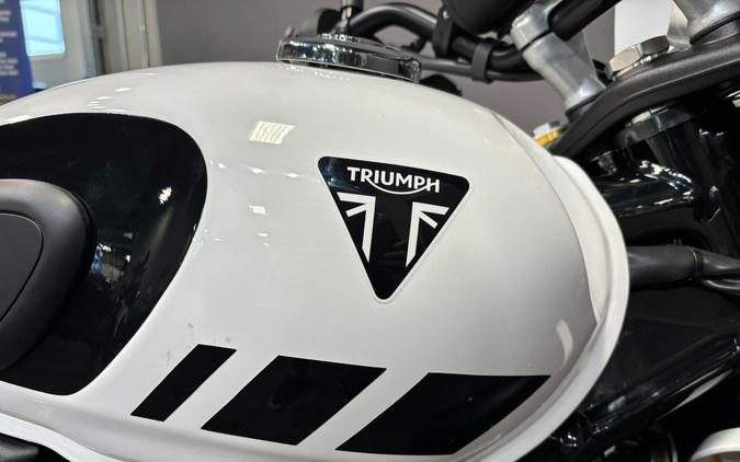 2026 Triumph Scrambler 400 XC