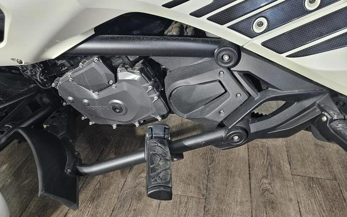 2019 Can-Am® Spyder® F3-T