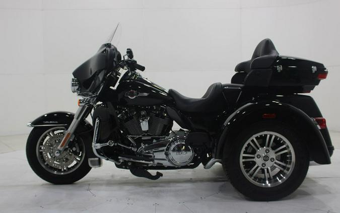 2024 Harley-Davidson Trike FLHTCUTG - Tri Glide Ultra