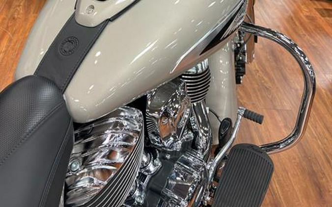 2022 Indian Motorcycle Chieftain® Limited