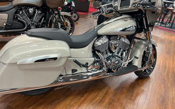 2022 Indian Motorcycle Chieftain® Limited