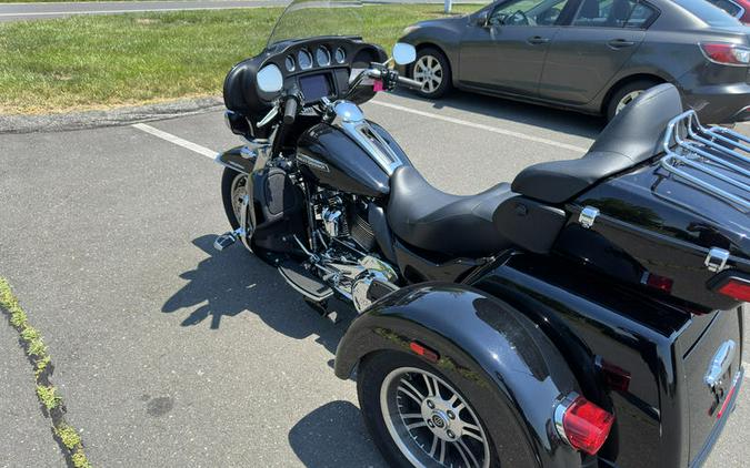 2021 Harley-Davidson® FLHTCUTG - Tri Glide® Ultra