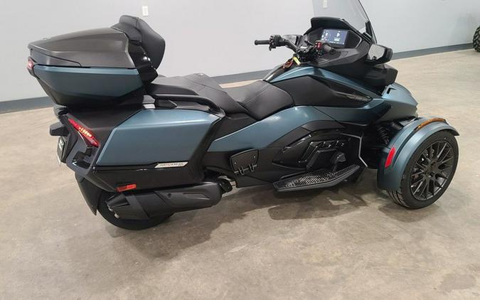 2026 Can-Am Spyder RT Limited Dark
