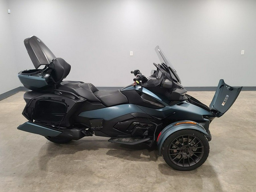 2026 Can-Am Spyder RT Limited Dark