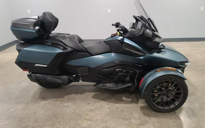2026 Can-Am Spyder RT Limited Dark