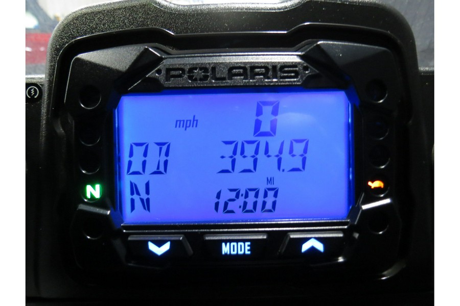 2022 Polaris RZR 200 EFI White Lightning/Indy Red