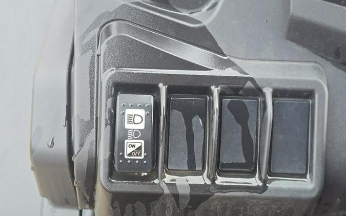 2025 Can-Am® Defender DPS HD7 Compass Green