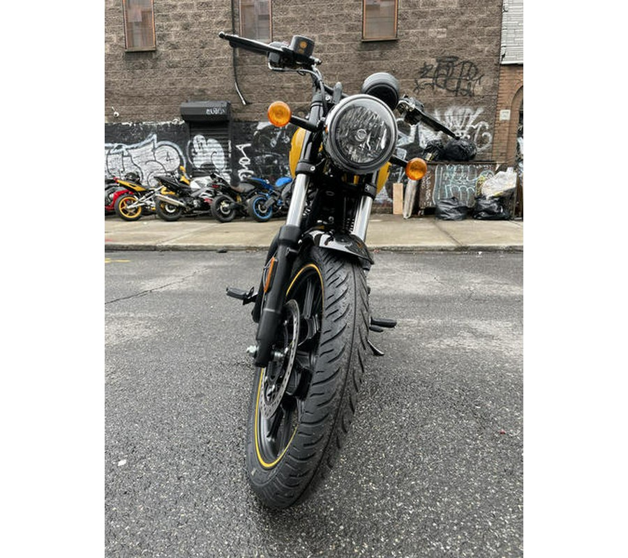 2023 Royal Enfield Meteor 350 Fireball Yellow