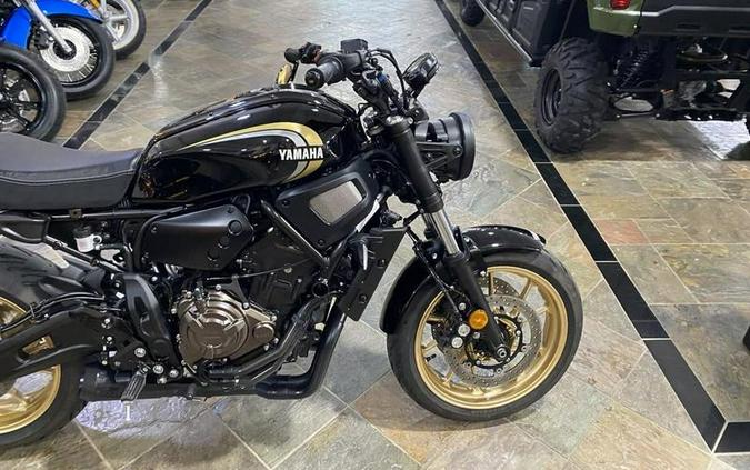 2023 Yamaha XSR700