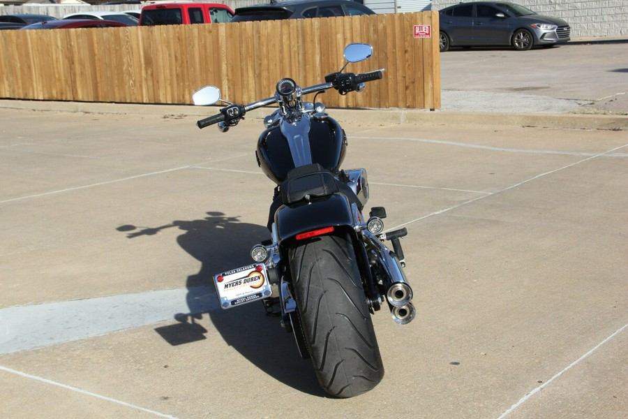 2025 Harley-Davidson Breakout