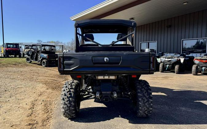2026 Can-Am® Defender XT HD11 With 10.25 in.display