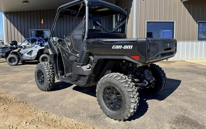 2026 Can-Am® Defender XT HD11 With 10.25 in.display