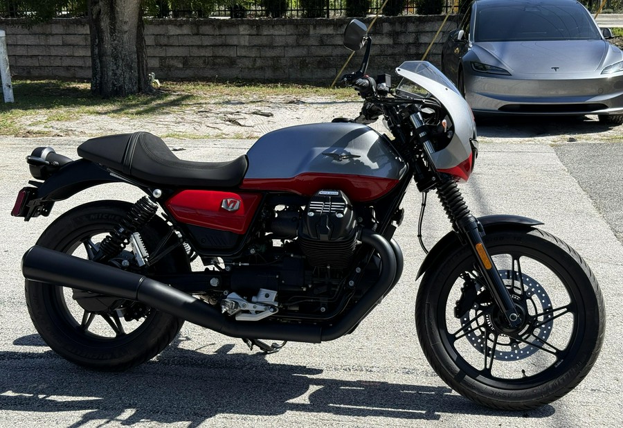 2024 Moto Guzzi V7 Stone Corsa