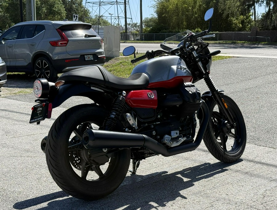 2024 Moto Guzzi V7 Stone Corsa