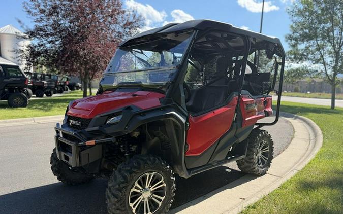 2019 Honda Pioneer 1000-5 Deluxe