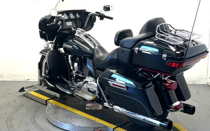 2014 Harley-Davidson ELECTRA GLIDE ULTRA CLASSIC FLHTCU