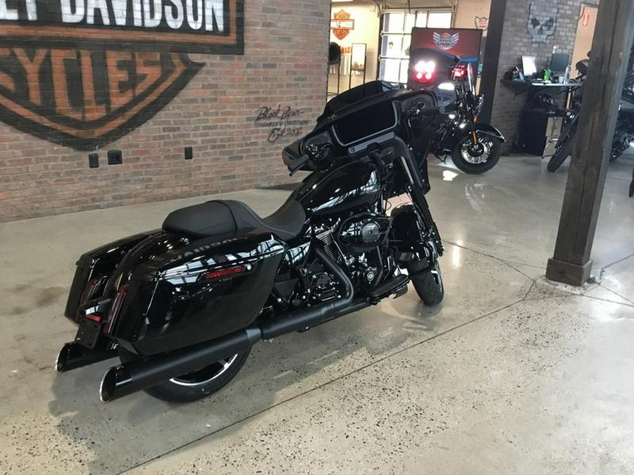 2024 Harley-Davidson® FLHX - Street Glide®