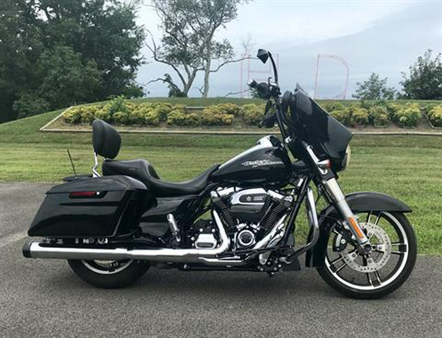 2017 Harley-Davidson Street Glide Special