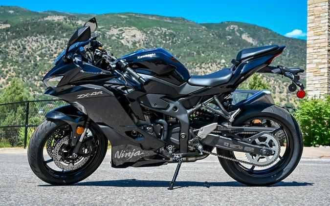 2024 Kawasaki Ninja® ZX™-4R ABS