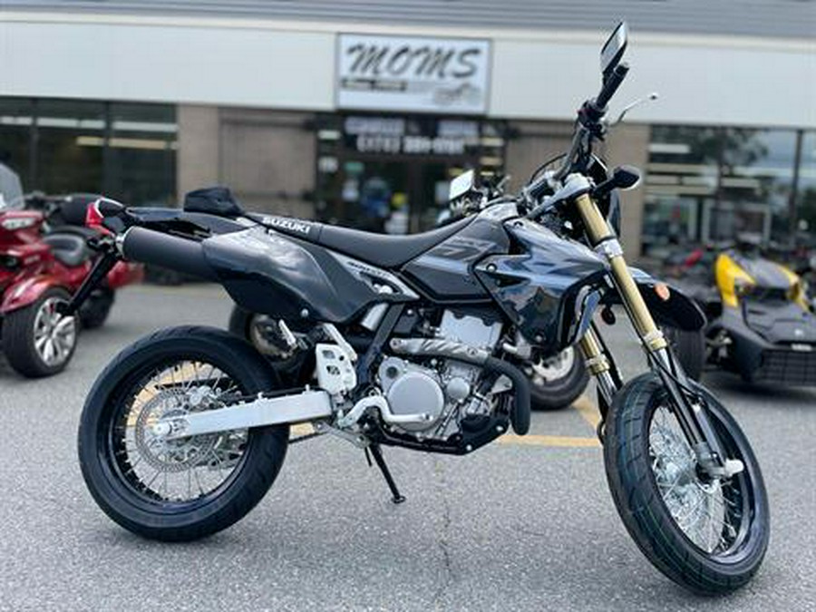 2024 Suzuki DR-Z400SM