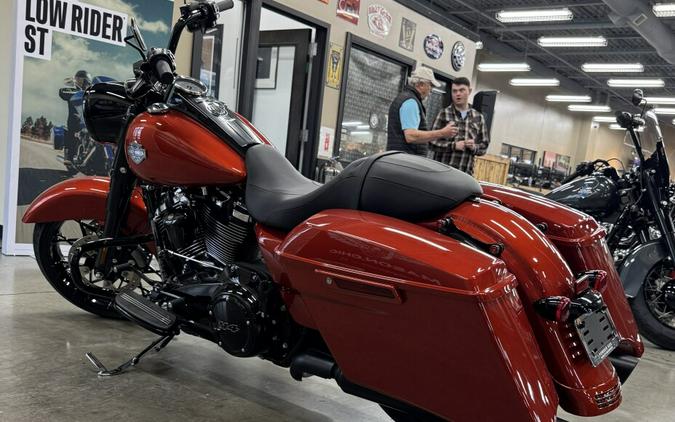 2025 Harley-Davidson Road King Special
