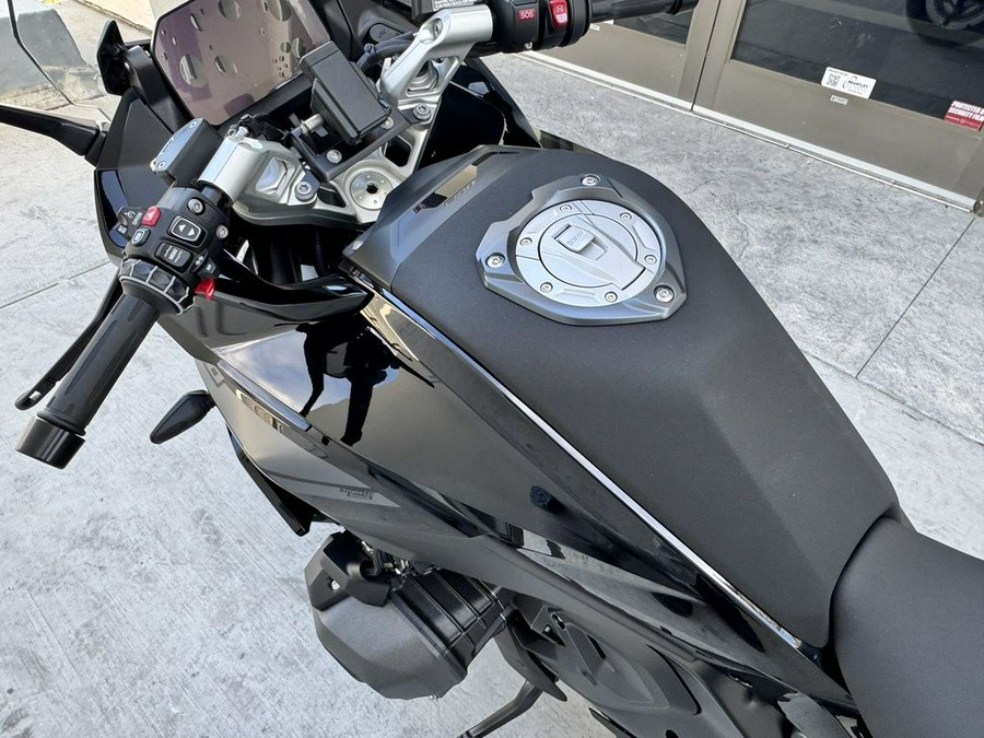 2026 BMW R 1300 RS Triple Black