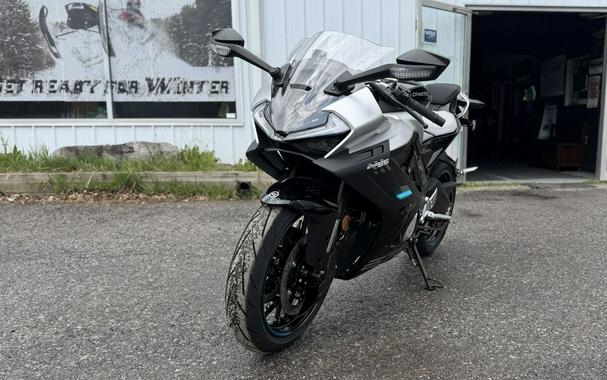 2026 CFMOTO 675SS