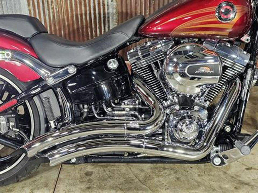 2016 Harley-Davidson Breakout®