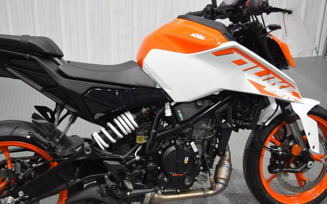 2024 KTM 250 Duke