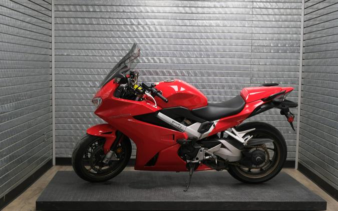 2015 HONDA INTERCEPTOR DLX