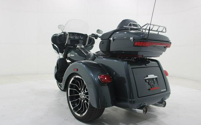 2025 Harley-Davidson Trike FLHTCUTG - Tri Glide Ultra