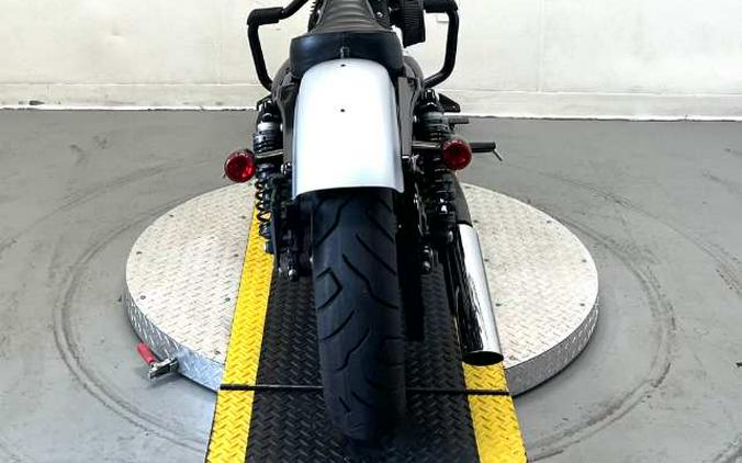 2020 Harley-Davidson IRON 883 XL883N