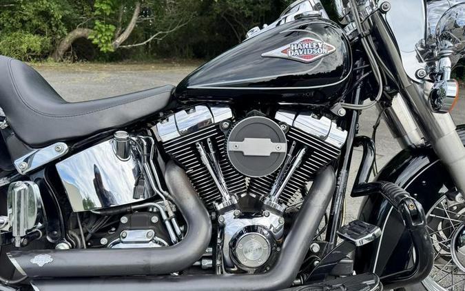2011 Harley-Davidson® FLSTC - Heritage Softail® Classic