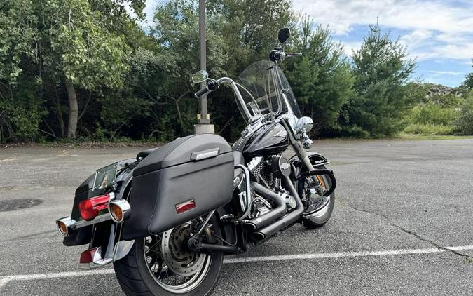 2011 Harley-Davidson® FLSTC - Heritage Softail® Classic