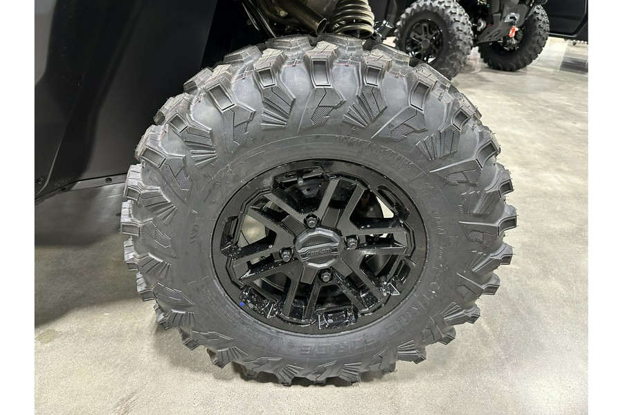 2026 Can-Am DEFENDER LIMITED CAB HD11