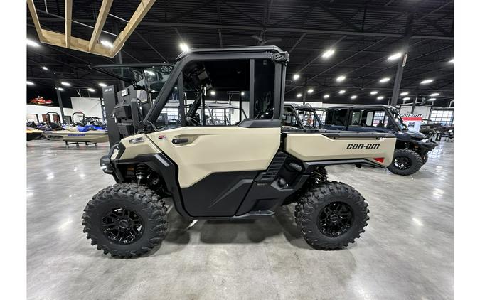 2026 Can-Am DEFENDER LIMITED CAB HD11
