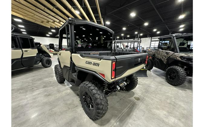 2026 Can-Am DEFENDER LIMITED CAB HD11