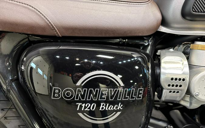 2026 Triumph Bonneville T120 Black