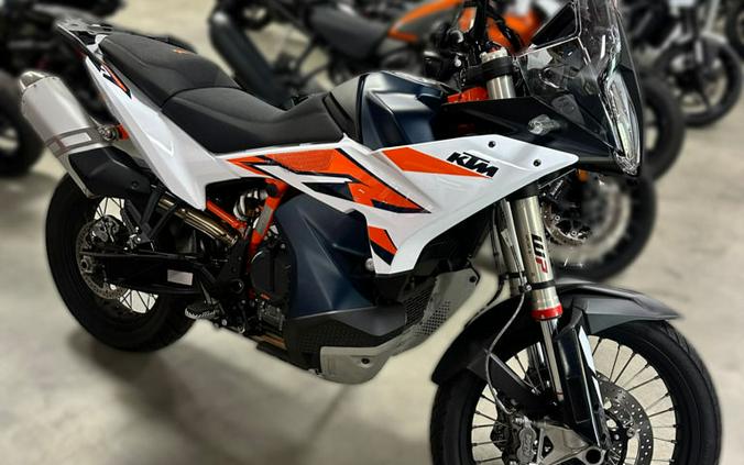 2023 KTM ADVENTURE 890 R